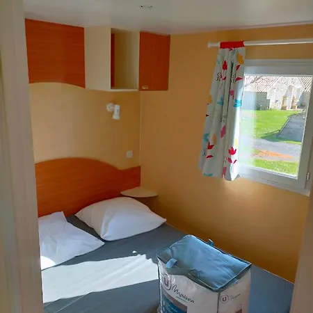 Casa de Férias Gîte à bâbord Cabariot